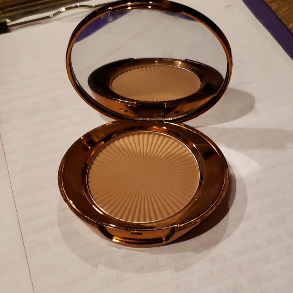 Bronzer